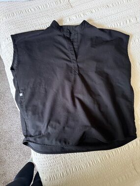 Rafaela oversized scrub top